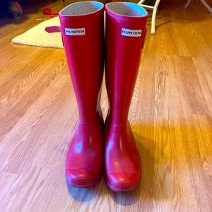 Red hunter boots